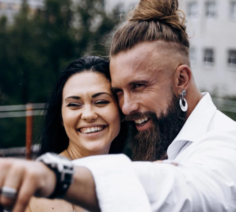 Знов у ту саму річку: Суровцев зіграв весілля з ексдружиною 