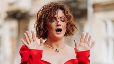 Цибульська з чоловіком і сином з'явилася в глянці та розкрила головну істину, яку зрозуміла про стосунки