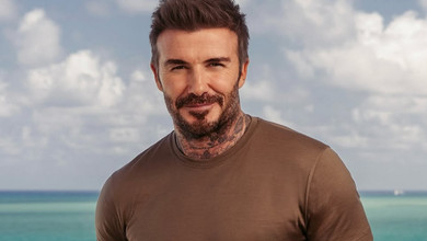 Бекхем через сильний біль опинився в лікарні та показався після операції. Фото