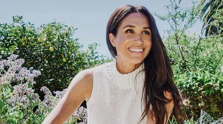 Меган Маркл замилувала великоднім відео з 6-річним сином і 4-річною донею