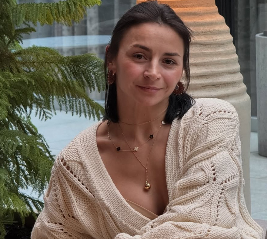 Важливо знаходити моменти: Гвоздьова показалася на відпочинку з дітьми та мамою у Карпатах