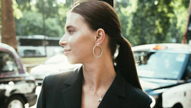 Обійми з дітьми, море та бокс: дружина Усика яскравими фото попрощалася з літом