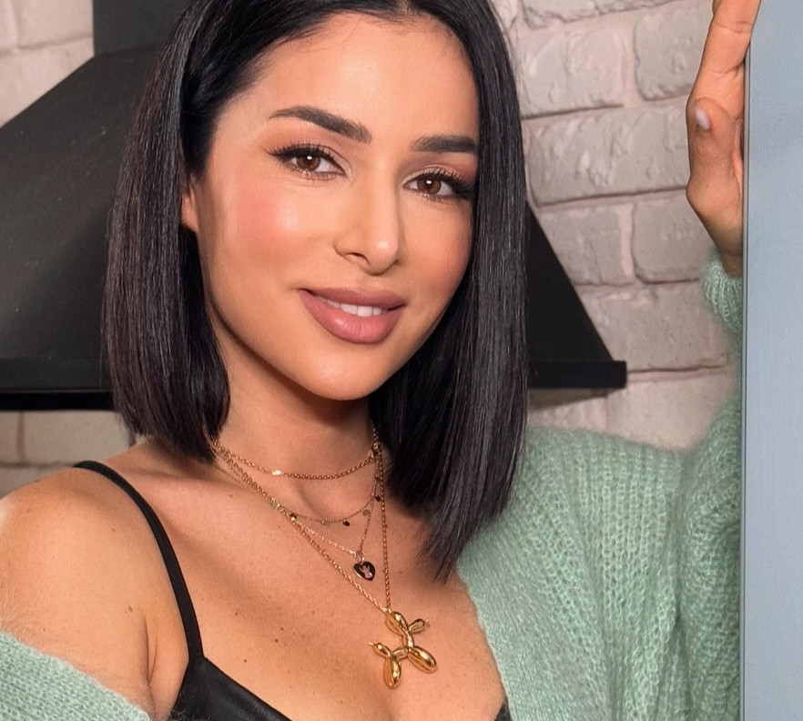 Ліфтинг надовго: Огнєвіч без майкапу показала, яку процедуру краси робить раз на рік