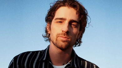 Нападки з боку дівчат: Дантес пригадав свою фешн-пристрасть з минулого, яка знову в тренді. Фото