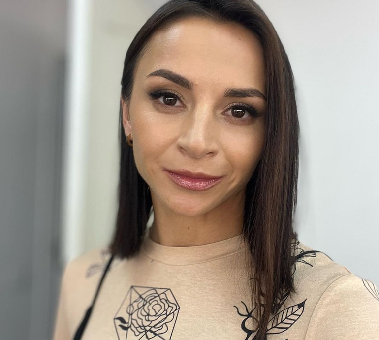 Для повного щастя інколи жінці потрібно трішечки більше: Гвоздьова про шлюб, розмови про розлучення і третю дитину