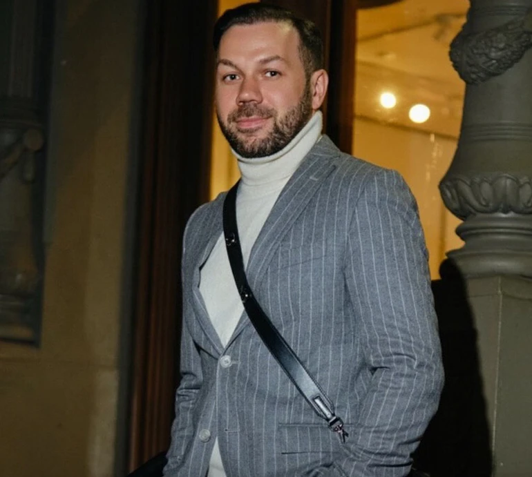 Мереживо, бохо і бахрома: Андре Тан розказав, що буде шкварчати в моді цього року