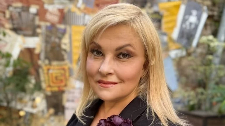 Дуже модна французька стрижка: Бурмака насмішила своїм дитячим фото