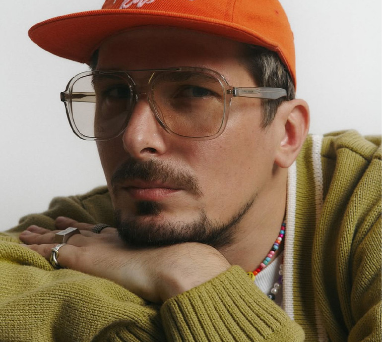 У нас справжній кастинг: Позитив зізнався, кого з відомих акторів хоче покликати хрещеним дочки