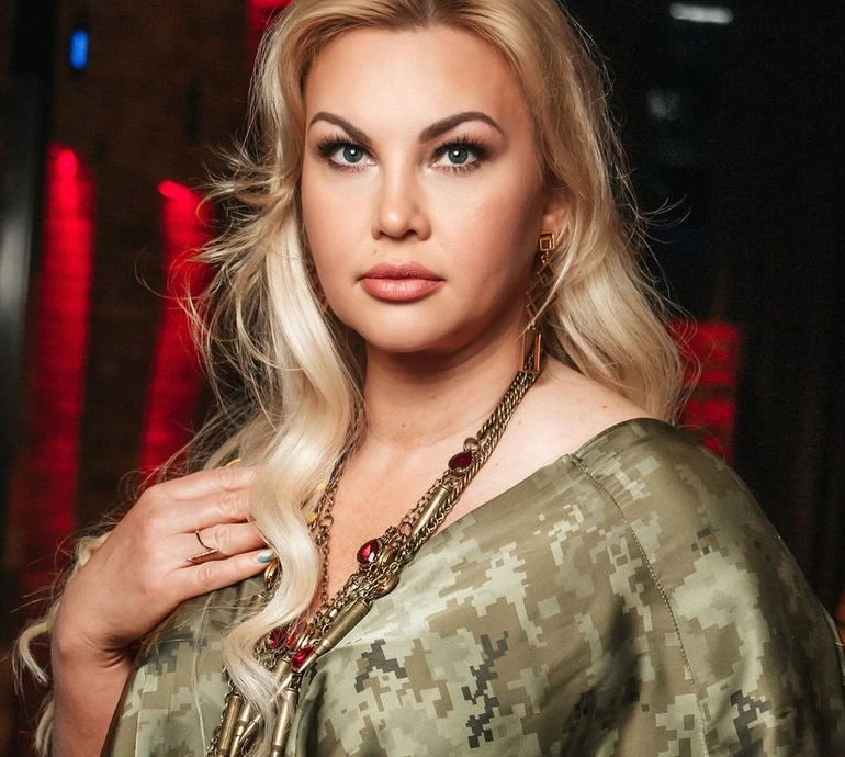 Святкового настрою не було: Камалія зізналася, що зустріла 47-річчя в розлуці з доньками