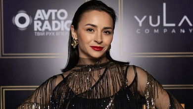 Не ховай кігті: Гвоздьова у купальнику левиці посвітила пружним тілом у грайливому танці. Відео