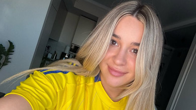 Моя душа: Терлюга на півріччя дочки попозувала з нею в рожевих луках