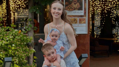 Сагайдачна в джинсових шортах показалася з донею на руках та вразила тим, як зве сестричку 5-річний син