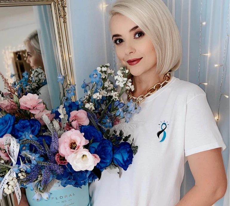 Міка Ньютон, Лінда Євангеліста, Алла Мазур, Синтія Ніксон, Х'ю Джекман та інші зірки, які пережили рак