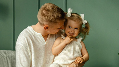 Янгол: Зінченко привітав дочку з 4-річчям та показав ніжні фото з нею