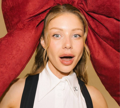 Мамина гордість: 17-річний син подарував Кароль букет під час її концерту у Львові. Відео