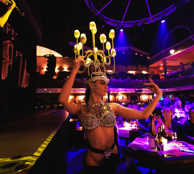 Ностальгічна Територія А і вистави для дорослих: серпень у Caribbean та Pepper's Club