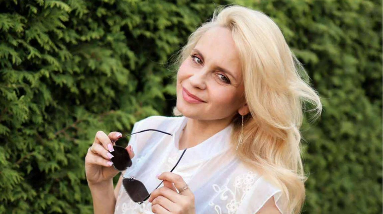 Найкраща перевірка, чи ще на місті твоя зозуля: Ребрик із доньками покривлялися для кумедних фото