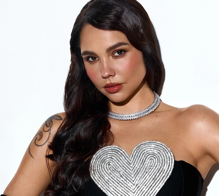 Для мами і доці: Татарінцева поділилася рецептом ніжного млинця з броколі. Відео