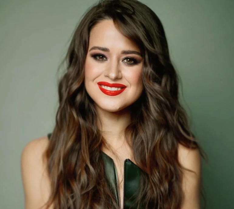 Ексдружина DziDzio розсекретила батька своєї майбутньої дитини. Фото