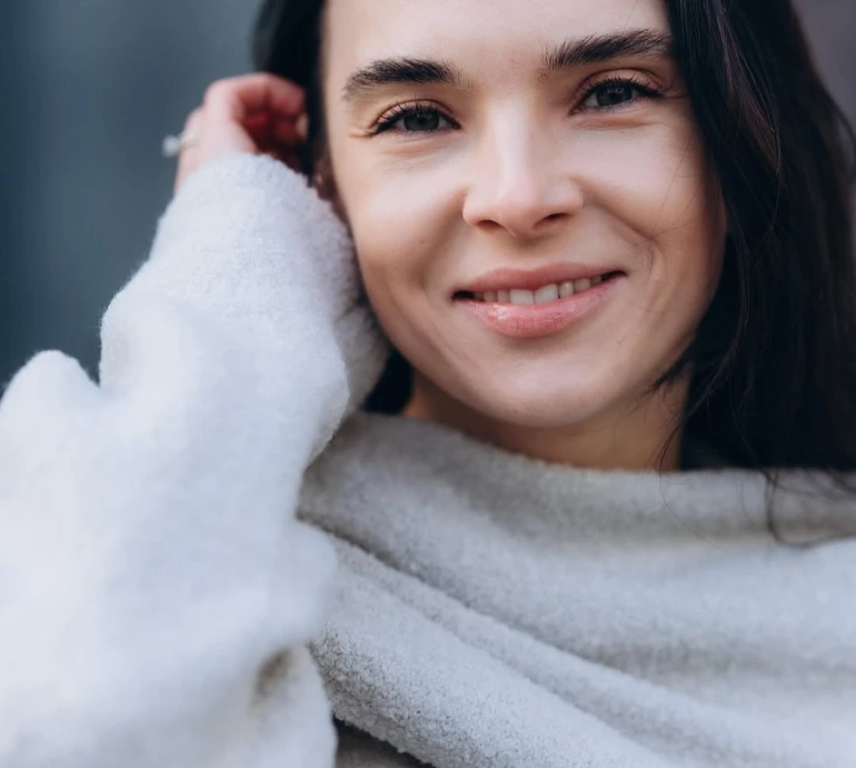 Здається, ця дівчинка нарешті стала щасливою: Мірошниченко замилувала сонячними фото старшої доньки