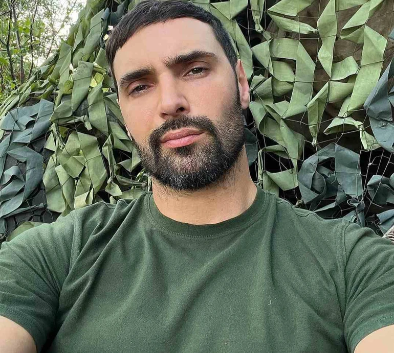 Забирає левову частку: продюсер Лисиця обурився, що з військової зарплатні Козловського гроші йдуть на погашення боргу Кондратюку