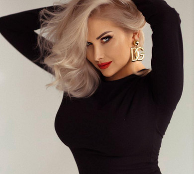 Це не образ пірата: Бужинська показалася з пов'язкою на оці і розказала, що сталося