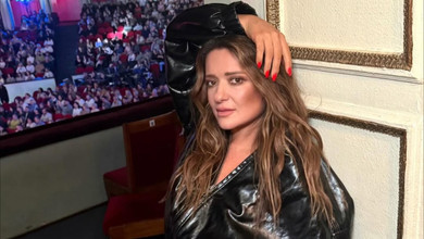 Гастрольні радощі: Могилевська показала, як під час туру розважала 5-річну дочку в зоопарку та за лаштунками сцени