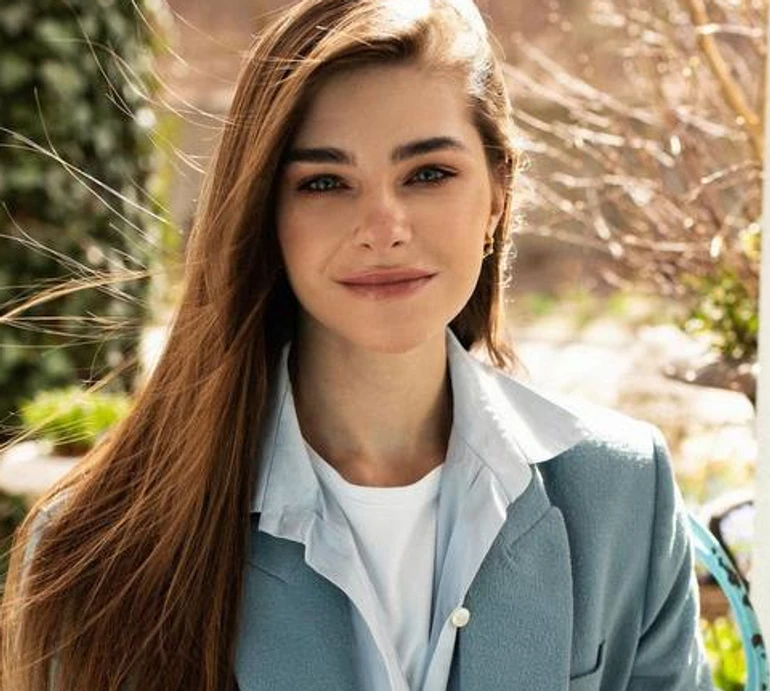 Не зраджувала, коханкою не була: Остапчук заявила, що не хоче йти на інтерв'ю як просто дружина Остапчука