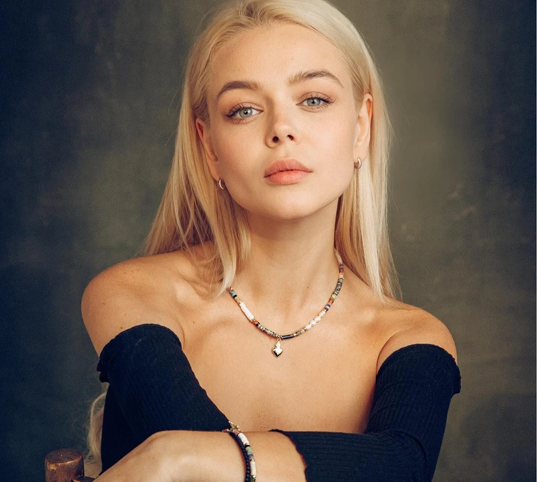 Гросу вперше за довгий час приїхала в Україну та показалася з рідною людиною