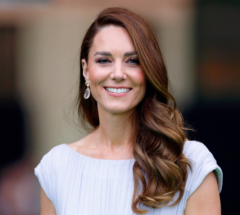 Ми підкорили разом багато гір: брат Кейт Міддлтон адресував їй зворушливий пост та показав небачене фото з нею