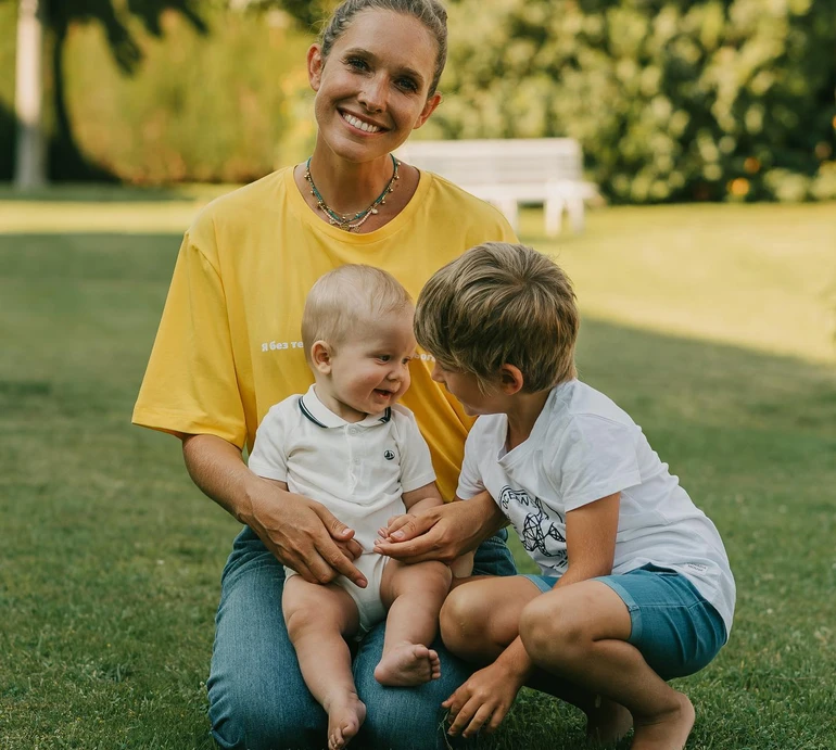 Осадча на природі показала захоплення 7-річного сина по похвалилася його першими успіхами