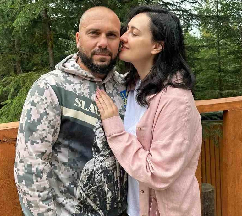 Не одразу зрозуміла, хто саме мені пише: Вітвіцька розказала, як познайомилася з нареченим-військовим