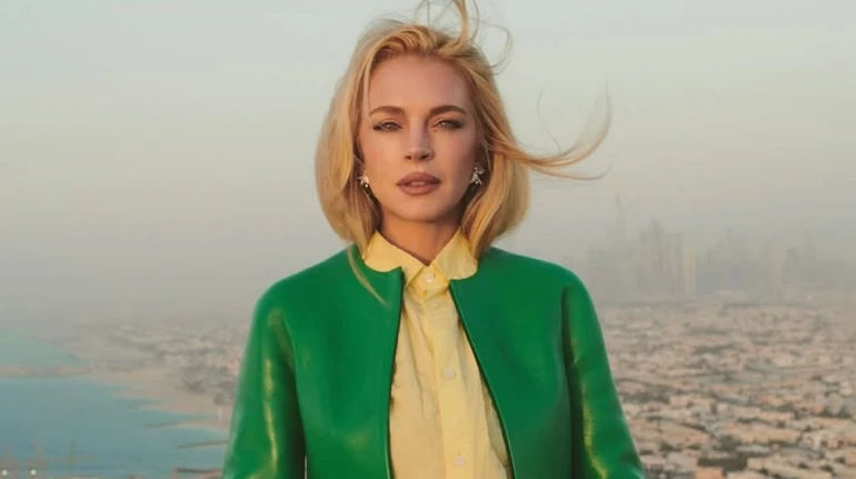 Дуже заземлює: Лохан для глянцю розповіла про життя у Дубаї, баланс у стосунках з чоловіком та косметологію