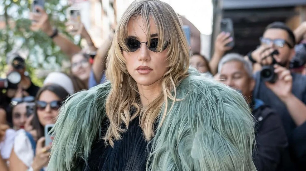 Магічна піксі та світло-бурштиновий: трендові стрижки і фарбування 2026. Фото