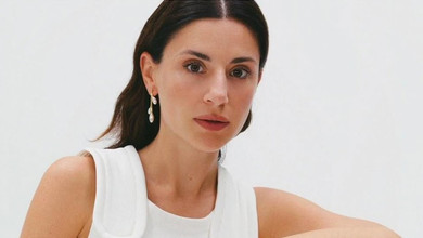 Бевза попозувала у купальнику власного бренду і зазнімкувалася з дочкою в схожих сукнях. Фото