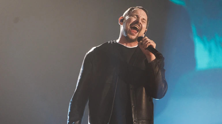 Вакарчук, Фагот, Єфросиніна та інші у Палаці Спорту: зіркові гості ювілейного шоу Другої Ріки