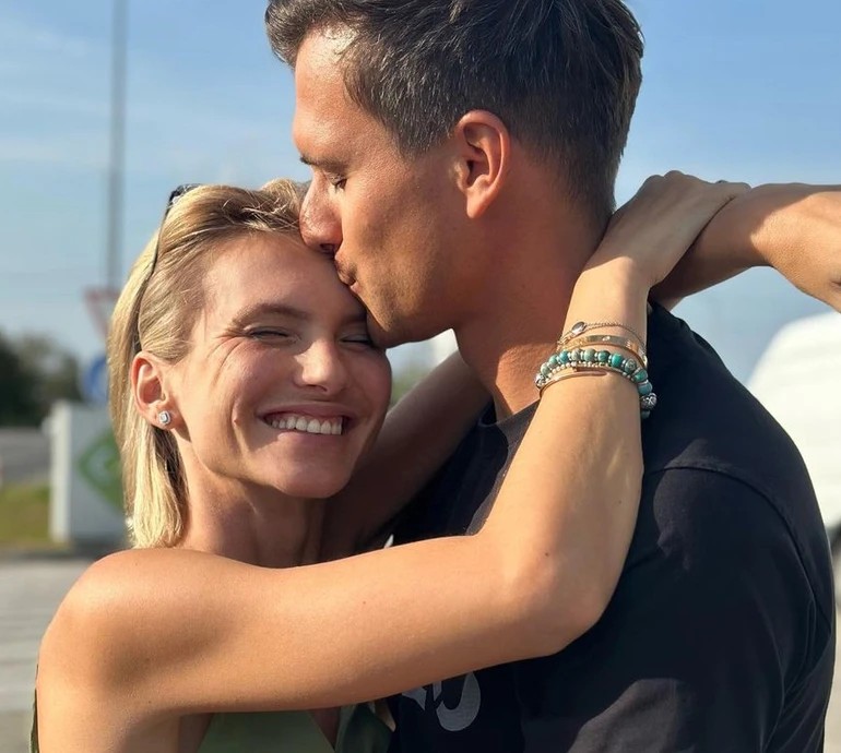 Чоловік моєї мрії: Юрушева показала фото зі Скічком та ніжно привітала його з 33-річчям