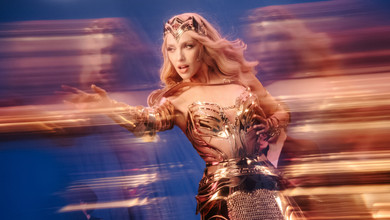 3D, штучний інтелект та кентаври: Полякова в англомовному кліпі уявила себе воїтелькою з мультивсесвіту