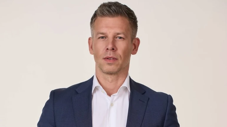 Відома родина і звинувачення у насильстві: цікаве з особистого життя Петера Мадяра, який став новим прем'єром Угорщини