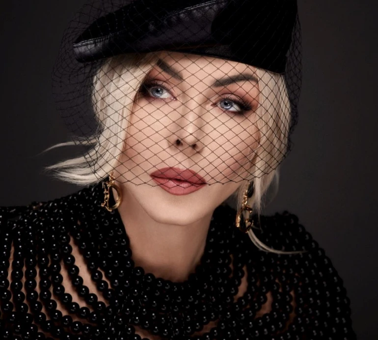 Білик переклала хіт Снег українською та здивувала новим іміджем. Відео