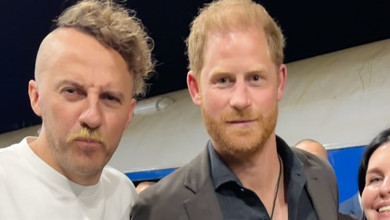 Щоб не забув про цей смак: Клопотенко зустрівся з принцом Гаррі в Києві та подарував йому страву, яку любила принцеса Діана