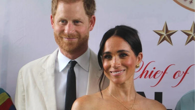 Осіння ідилія: Меган Маркл показала принца Гаррі за вирізанням гарбуза та веселощі їхніх дітей. Відео