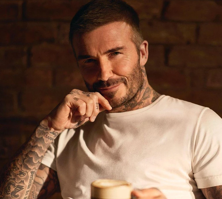 Машина кохання: Бекхем зняла чоловіків воркаут із пікантного ракурсу. ВІДЕО