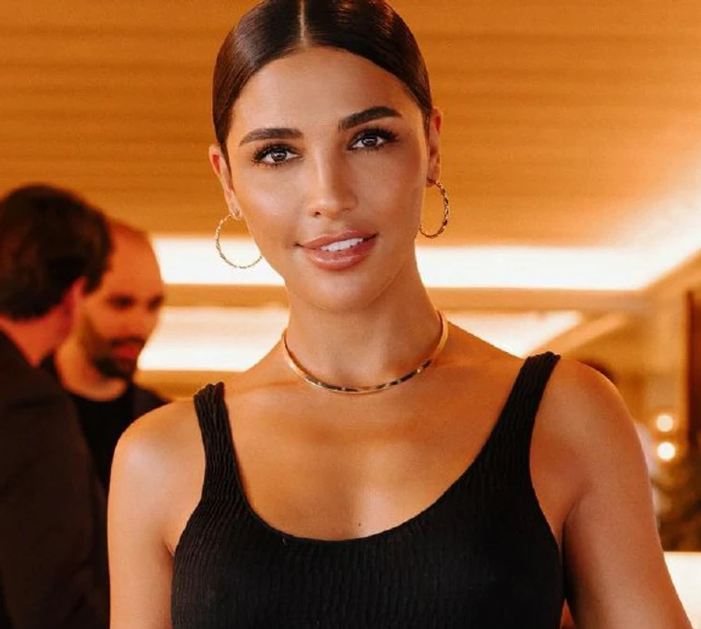 Дімопулос у Дубаї уперше спробувала екстремальну розвагу. ФОТО