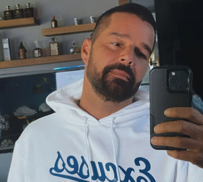 На котрого з татусів схожі? З'явилися свіжі фото молодшого сина й доньки Рікі Мартіна з ексчоловіком