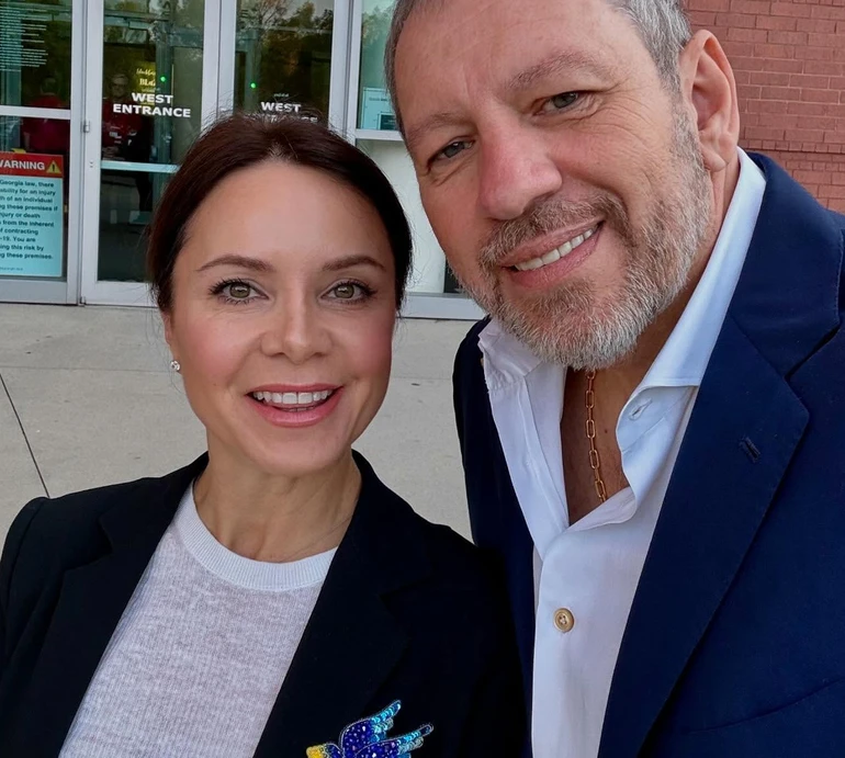 Той, хто вміє тримати міцно: Подкопаєва привітала свого чоловіка і подякувала йому за любов до України