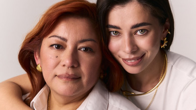 Неплях із мамою пообіймалися заради теплих кадрів до Дня матері