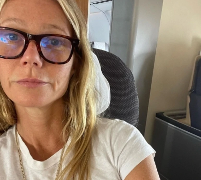 Людина, а не бездоганна лялька: в мережі коментують фото Гвінет Пелтроу без мейку та помітною сивиною