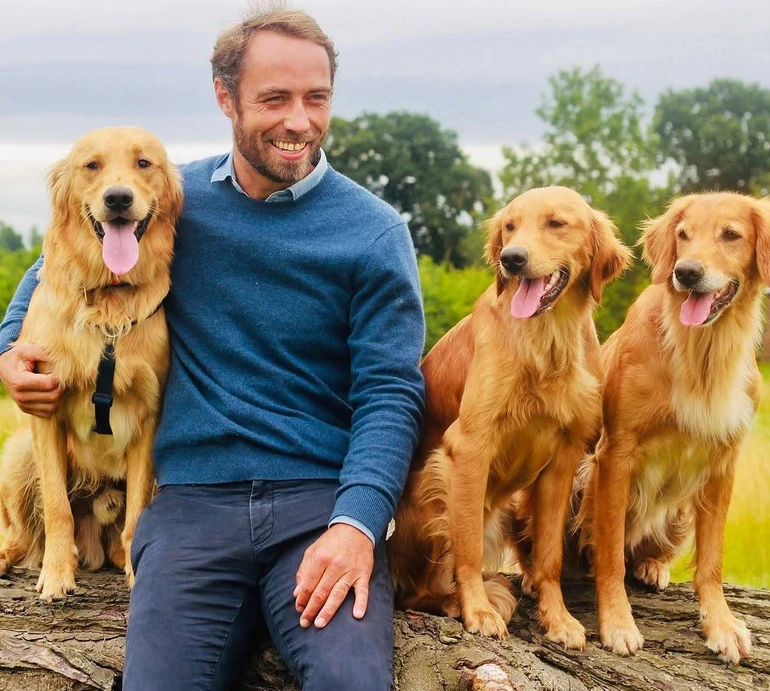 1,5-річний племінник Міддлтон у товаристві песиків засвітився в зворушливому відео для татового Instagram