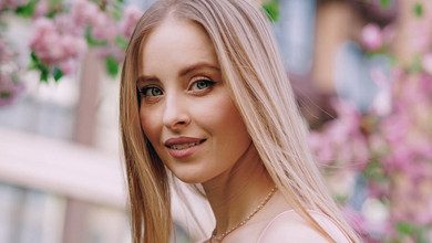 Сагайдачна у купальнику показала, як розважається з сином на морі в Одесі